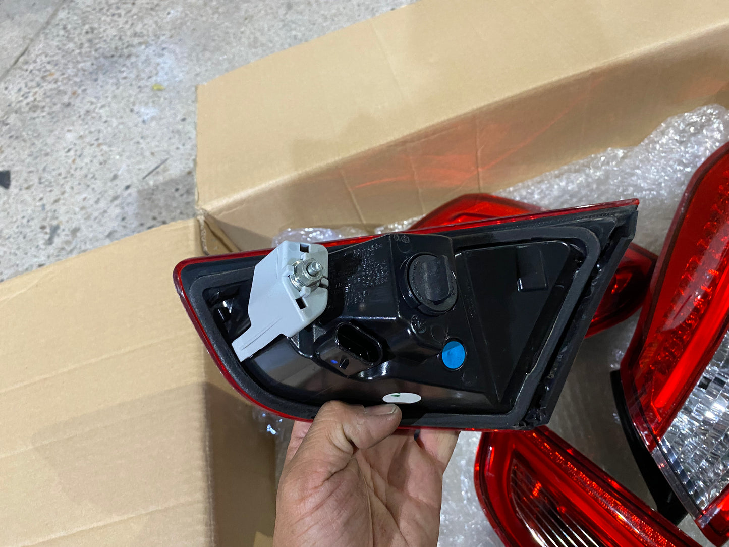 Genuine Tail Light - Ghibli (14-20)