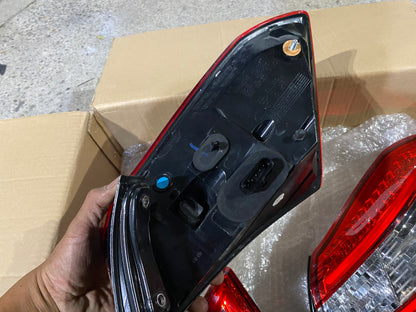 Genuine Tail Light - Ghibli (14-20)