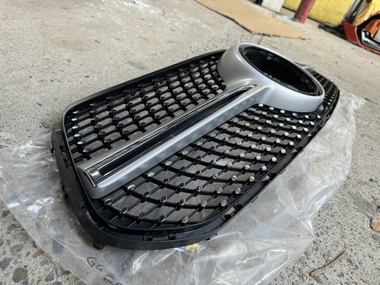 Genuine Front Grill - V167 GLE