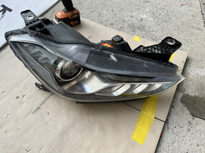 Genuine Head Light (Right) - Ghibli M157 (14-17)